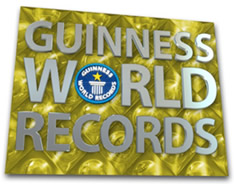 «Guinness World Records» llega mañana a Telecinco con un especial de prime time conducido por Carmen Alcayde y con María Castro y Christian Gálvez como invitados