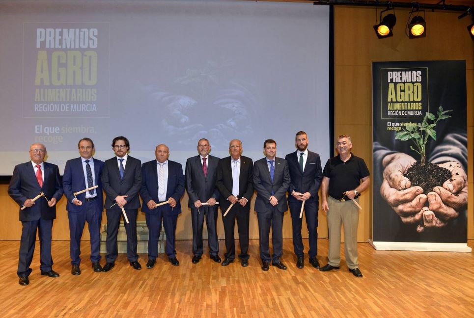 ‘La Verdad’ reconoce la trayectoria de personas, empresas e instituciones referentes del sector agrícola