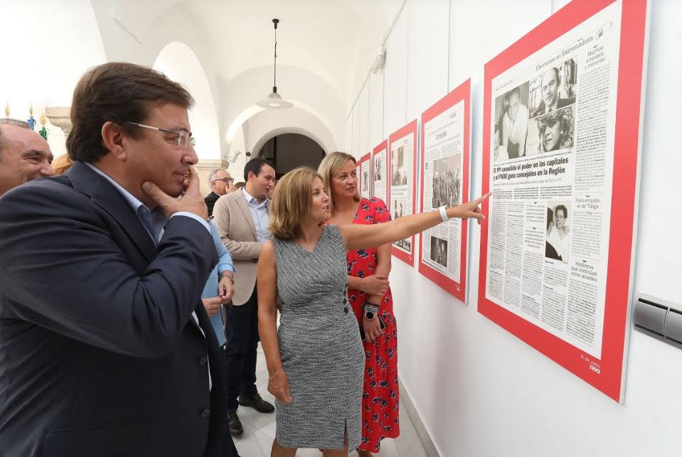 Una exposición de HOY repasa los 40 años de elecciones municipales